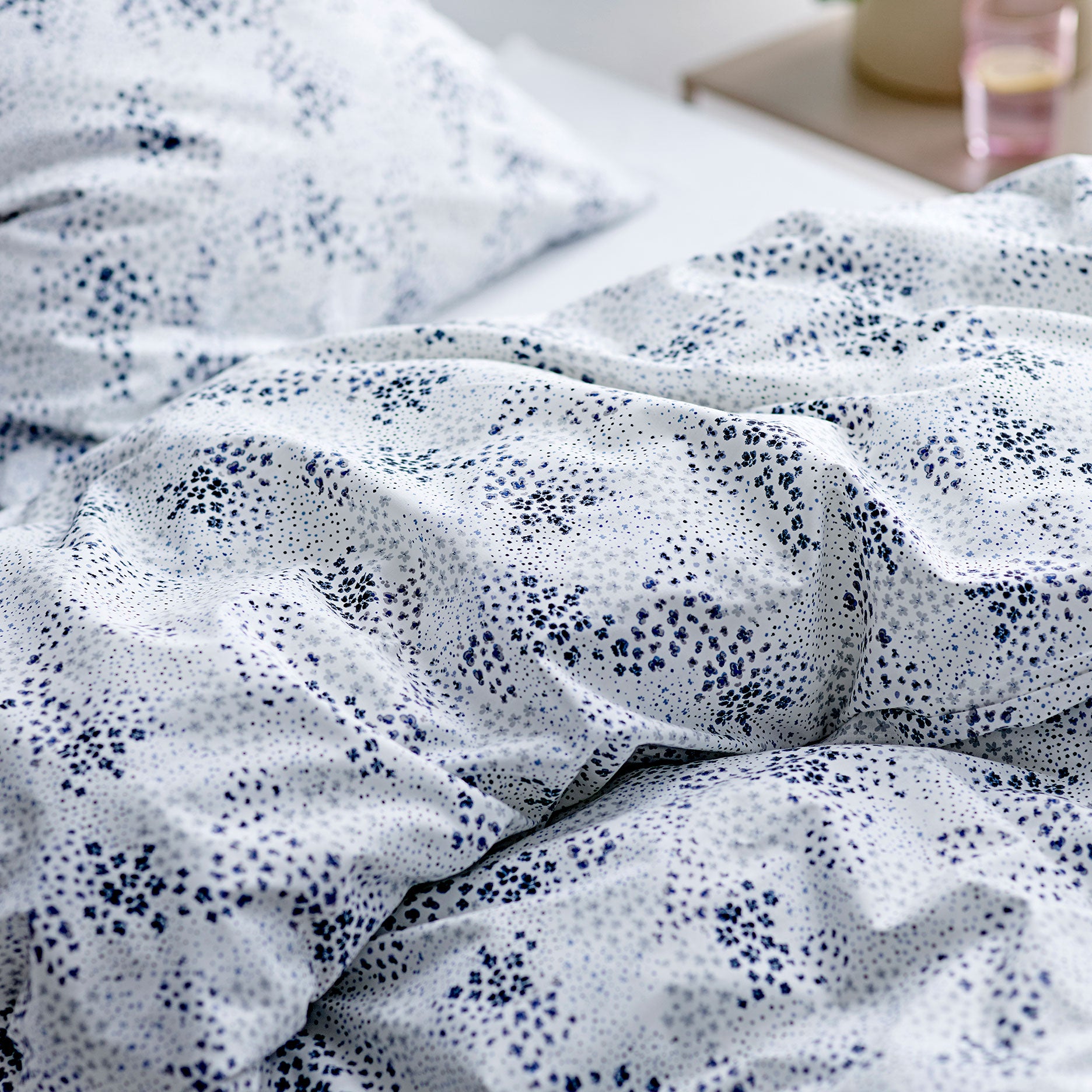 Viola sengetøj 140x220 cm blue